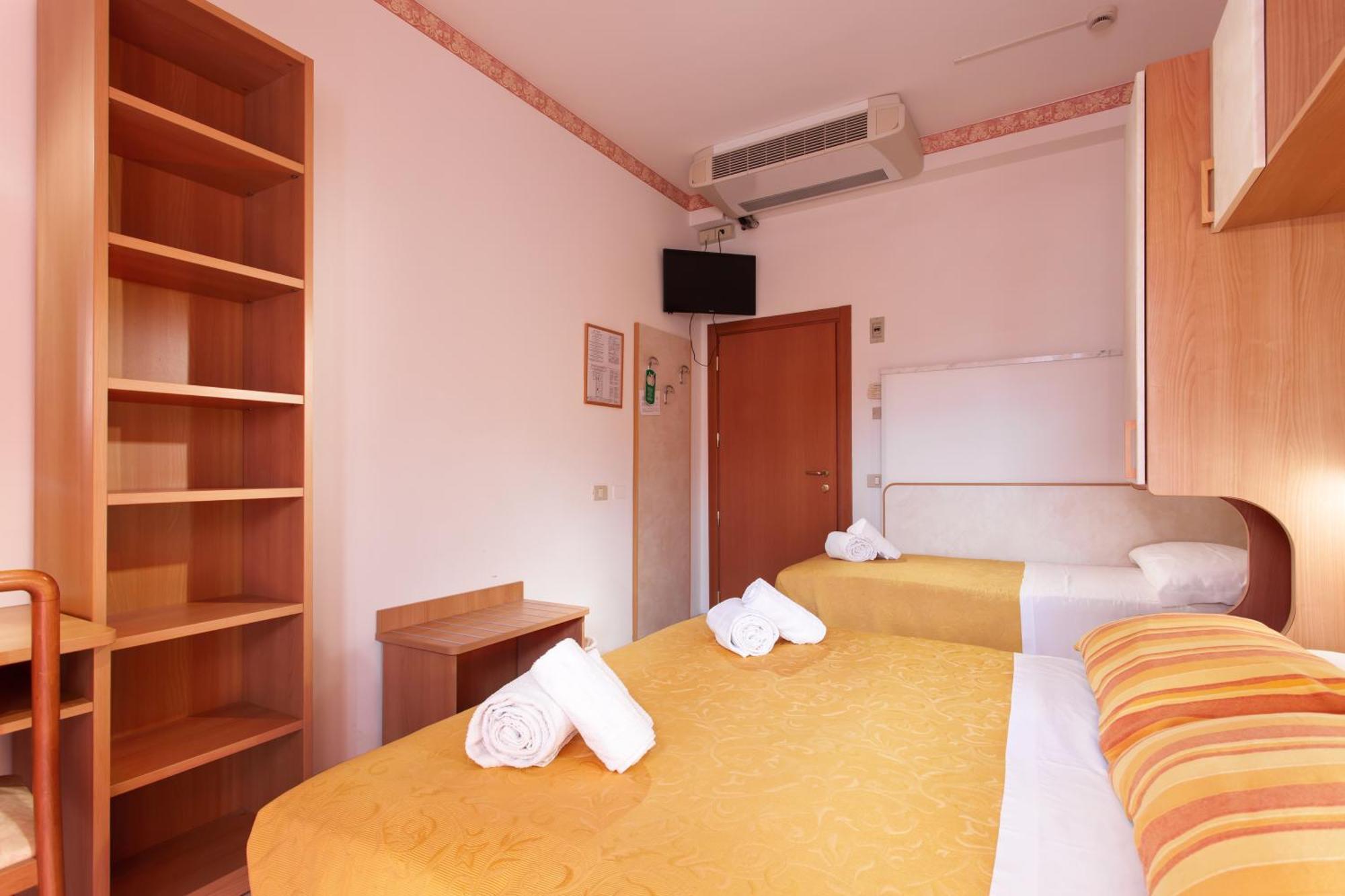 Hotel Atlantic Gatteo a Mare Buitenkant foto